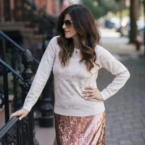 Banana Republic Camo-Print Jacquard Crew  Neck Wool Sweater - Picture 1 of 16